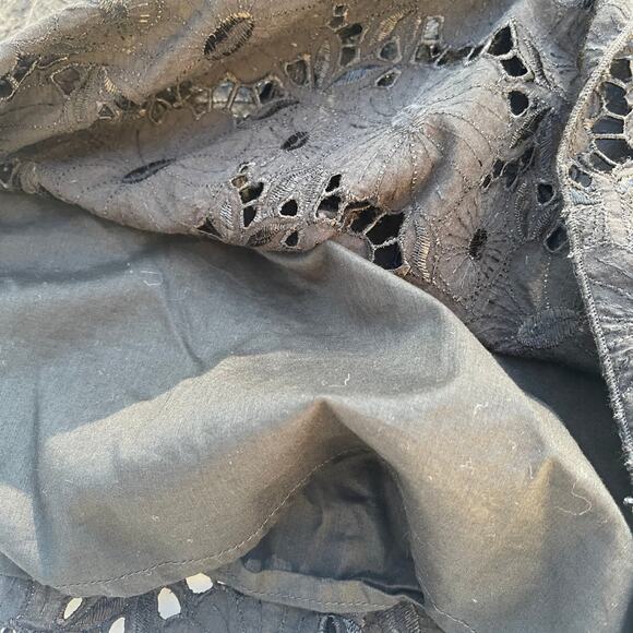 Y2K babydoll black Eyelet Embroidered Feminine Floral Vacation Daisy Camisole L - Picture 8 of 9